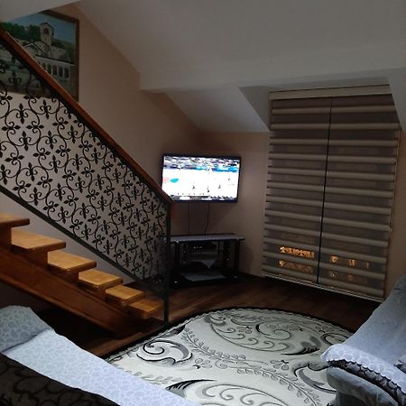 Apartmani Mia Vuksanovic เซทินเจ ห้อง รูปภาพ