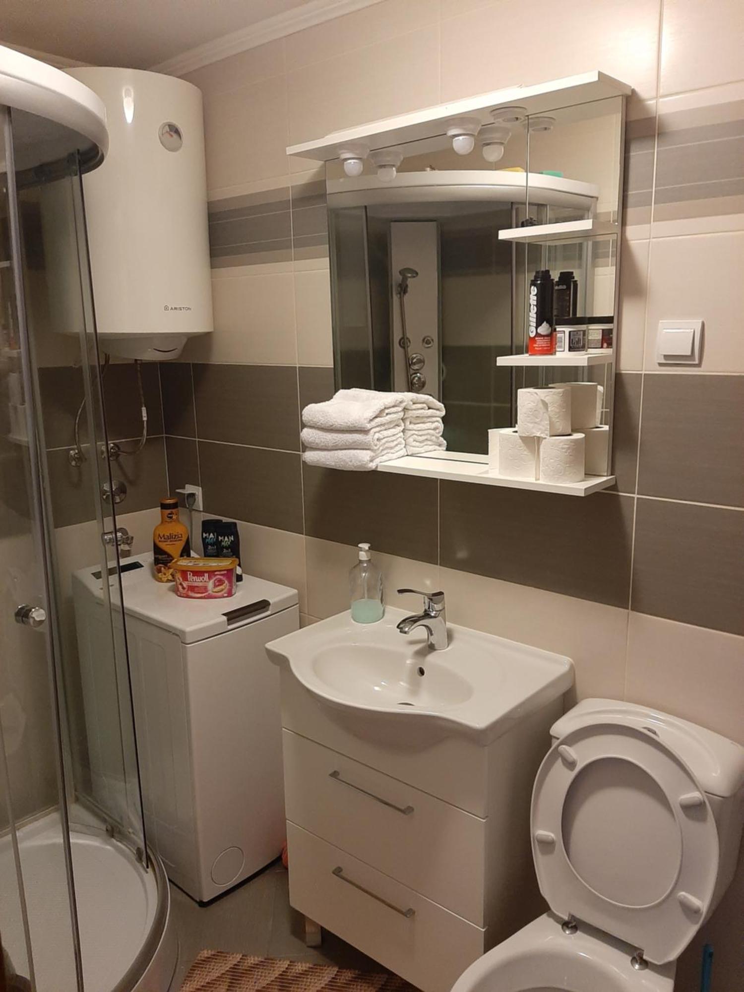 Apartmani Mia Vuksanovic เซทินเจ ห้อง รูปภาพ