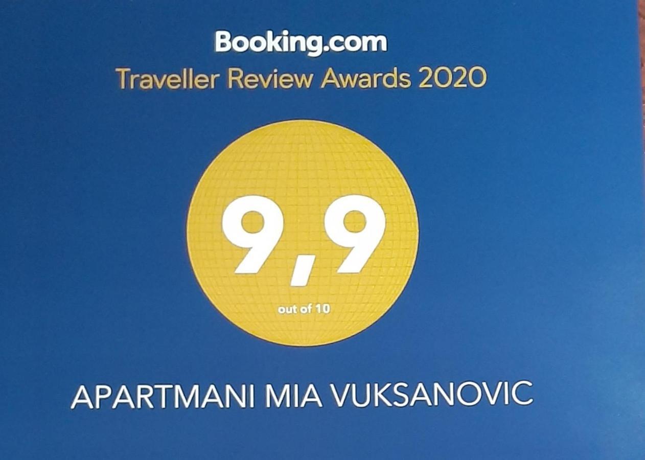 Apartmani Mia Vuksanovic เซทินเจ ภายนอก รูปภาพ